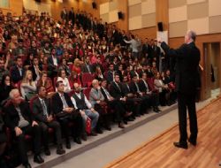 Karakaya: Başkan olsaydım ODTÜ’den yol geçmezdi