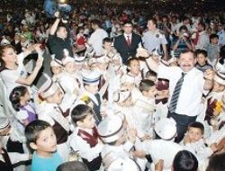 Etimesgut çifte şölene hazırlanıyor