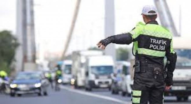 Trafik Denetimlerinde 566 Bin Sürücüye İşlem Yapıldı