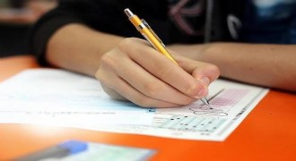 YKS Maratonu Başlıyor: 2,5 Milyon Aday Üniversite Hayali İçin Ter Dökecek